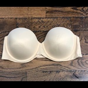 Strapless bra